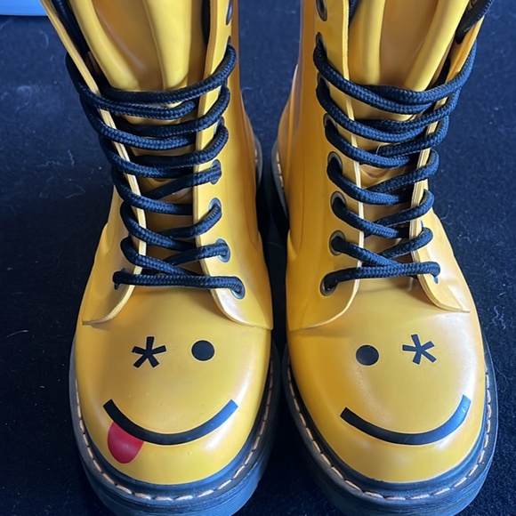Dr. Martens Yellow Smiley Face Boots - Picture 1 of 3